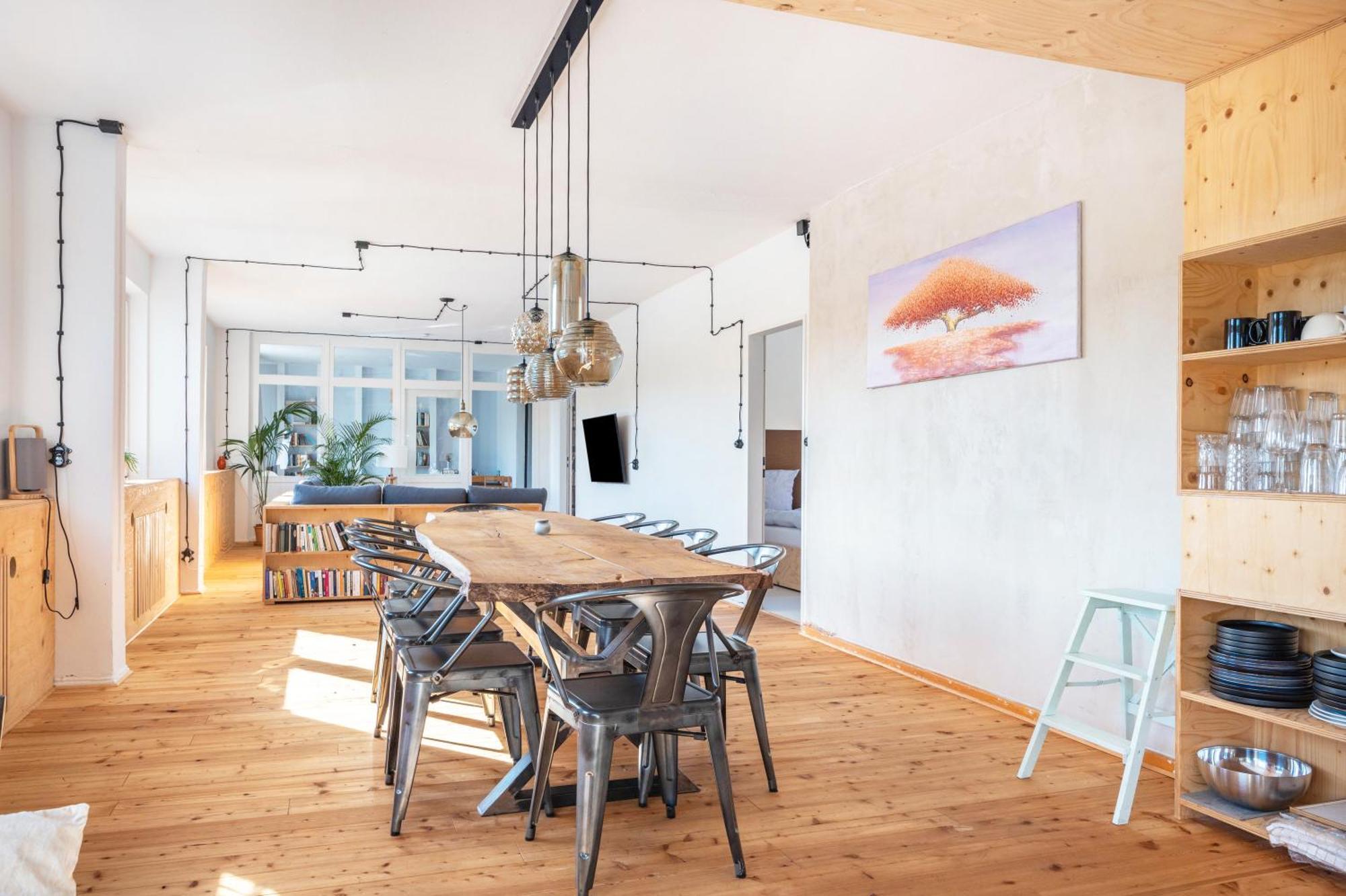 Gemuetliches Film-loft-atelier Apartment *