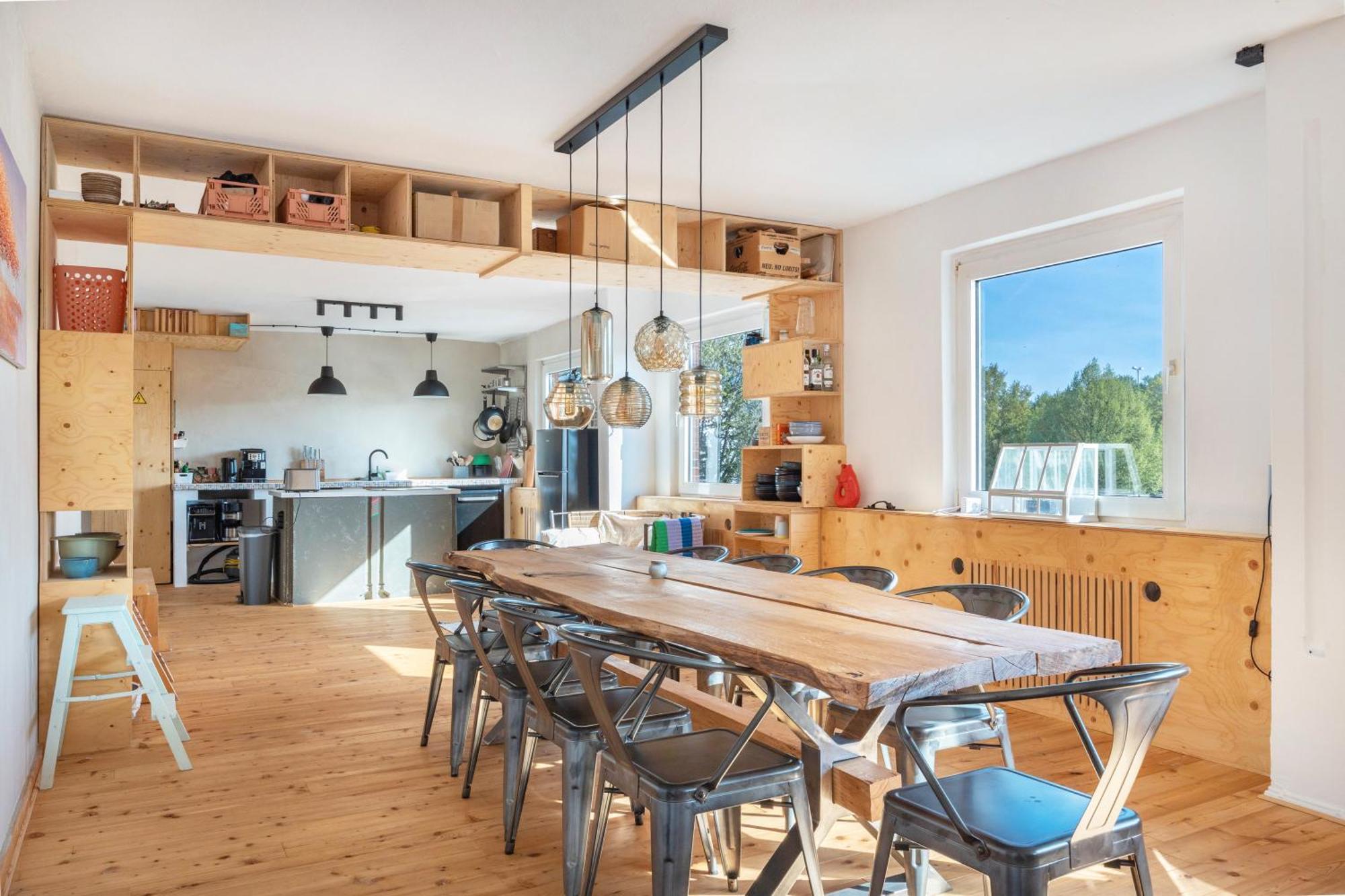 Gemuetliches Film-loft-atelier *